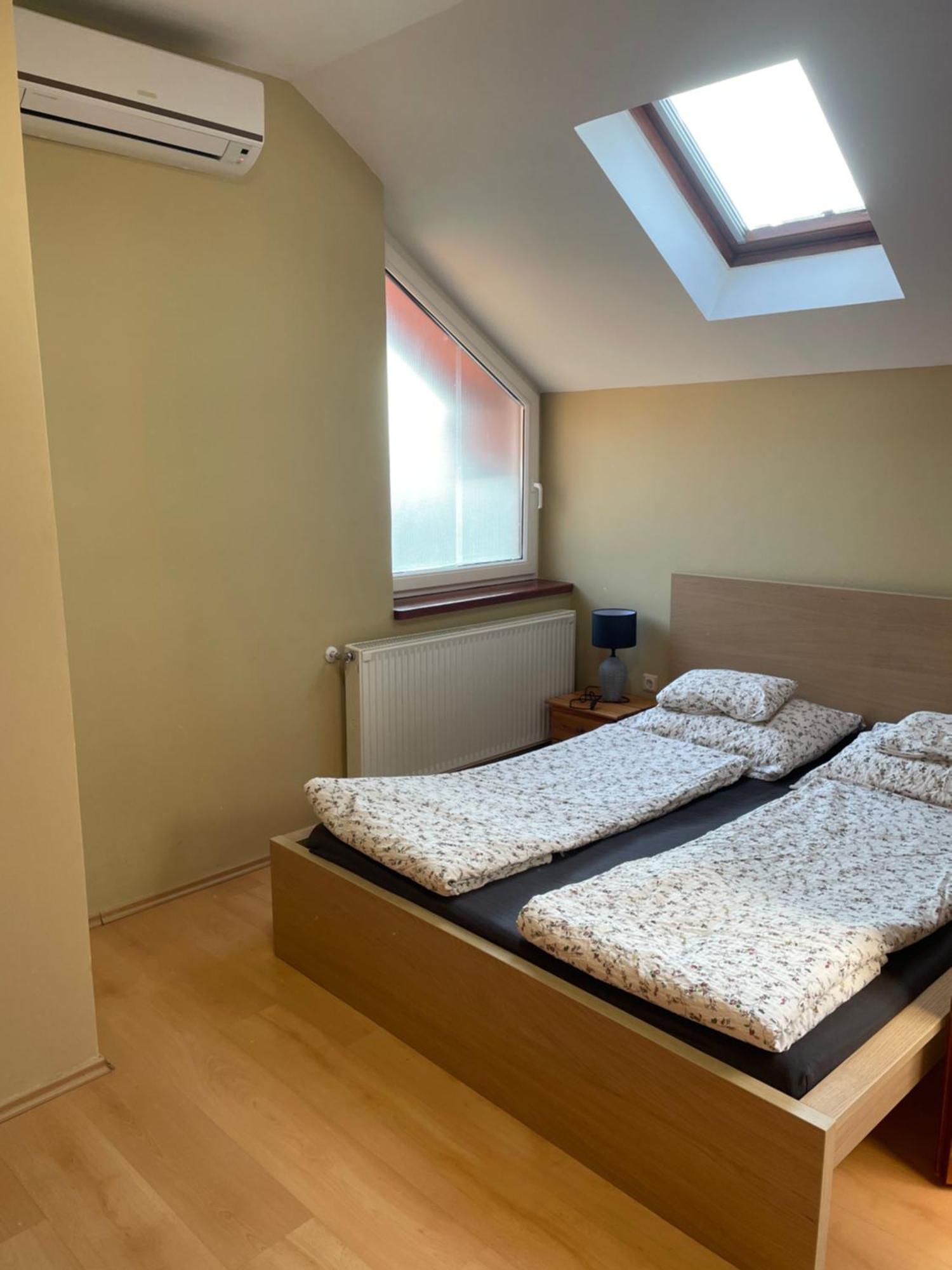 Rozsakert Apartmanhaz Hajdúszoboszló Εξωτερικό φωτογραφία