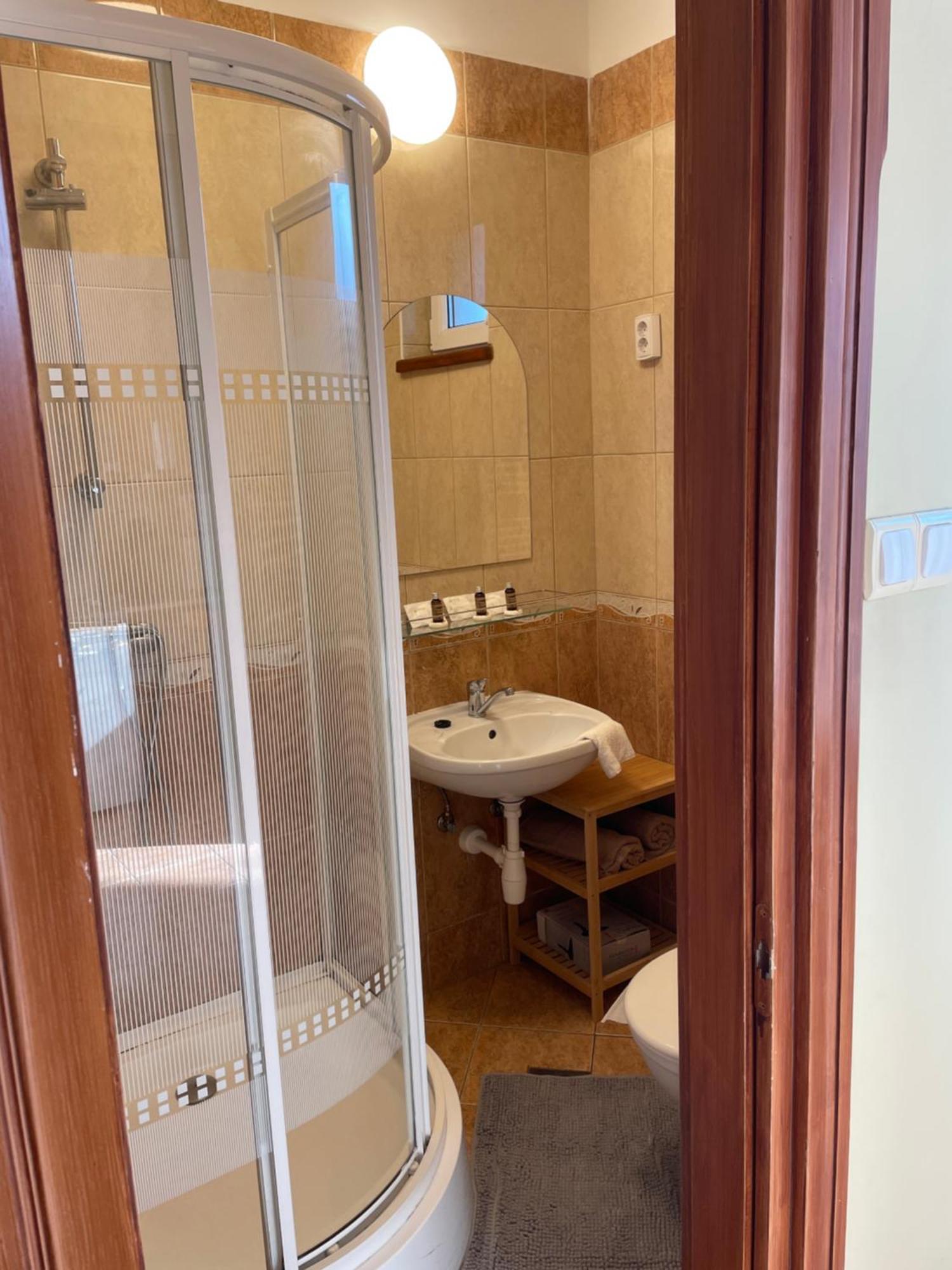 Rozsakert Apartmanhaz Hajdúszoboszló Εξωτερικό φωτογραφία