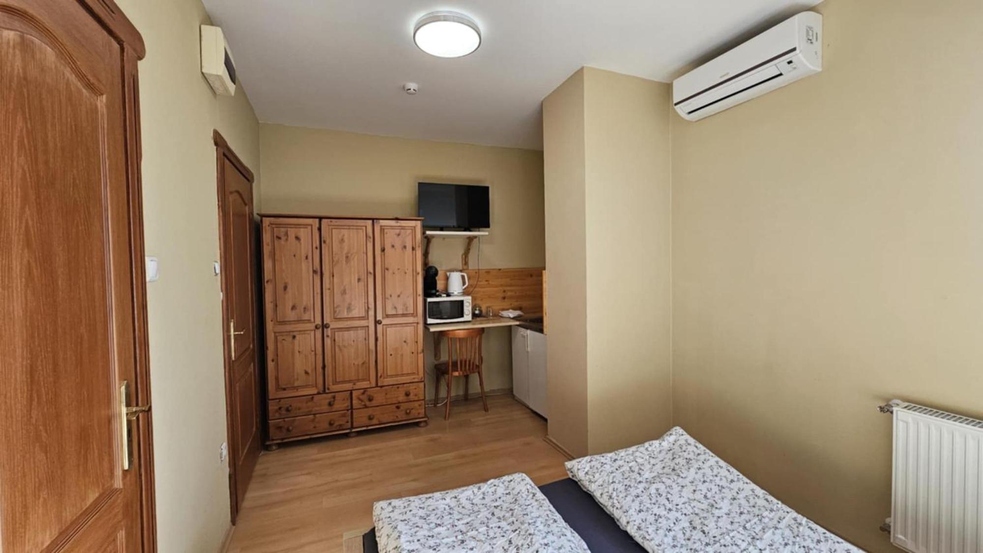 Rozsakert Apartmanhaz Hajdúszoboszló Εξωτερικό φωτογραφία